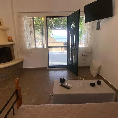 Simousi House Kithnos