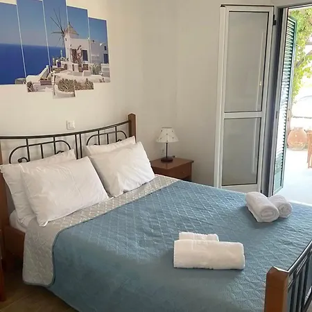 Simousi House Holiday home *